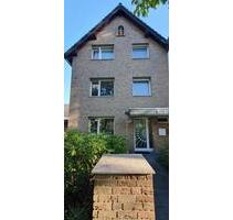 Reihenendhaus in ruhiger Lage und 6 Zimmern Provisionsfrei - Köln Heimersdorf