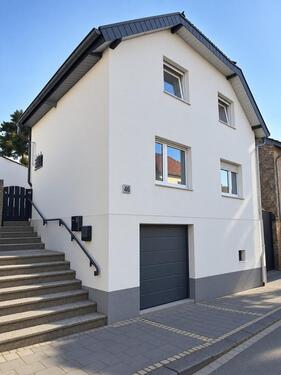 Foto - Modernisiertes Haus mit Garten & Garage – 70 m²
