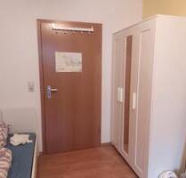 1 Zimer (15qm) 350 Euro an 40 - 60 jährige zu vermieten - Frankfurt am Main Bornheim