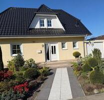 GROßZÜGIGES KFW 40 EFH MIT TERRASSSE UND GARTEN IN BAD ZWISCHENA - Bad Zwischenahn