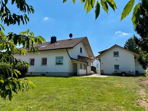 Foto - Großzügiges Einfamilienhaus mit 2Wohneinheiten auf 1.137 m² Grund