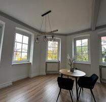 Charmante 1,5 Zimmer Wohnung in Naumburg (NICHT Möbliert) - Naumburg (Saale)