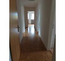 Alheim OT Baumbach, Dachgeschosswhg. 3 ZKB ab sofort zu vermieten