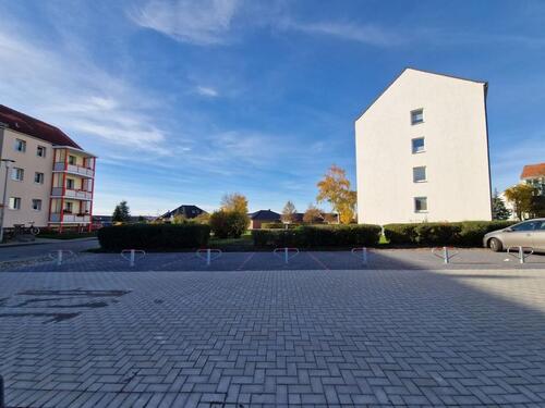 Foto - ***Ihr Auto verdient einen festen Platz – jetzt Stellplatz sichern!***