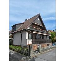 Moderne 3-Zimmer-Wohnung mit Balkon, Garage & Gartenmitbenutzung - Erlangen Alterlangen