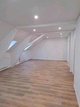 Foto - Dachgeschoßwohnung in Homburg zur Miete