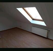 Helle 2-Raum Wohnung im Dachgeschoss - Dessau-Roßlau