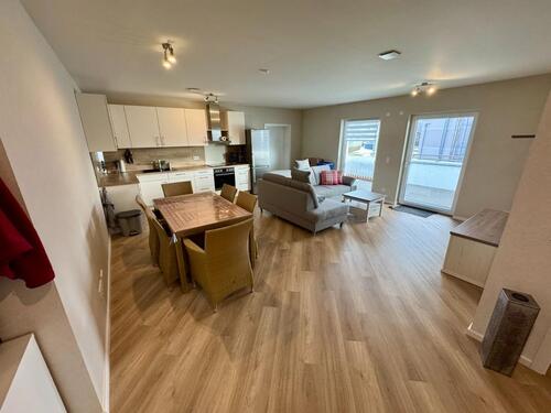 Foto - Barrierefreie 2-ZKB mit Balkon, Aufzug & Stellplatz, Baujahr 2022