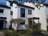 Foto - NEUKEFERLOH - RMH - 5 Zimmer + Hobbyraum ca. 20,3 m² + Garage