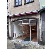 Zentrale Laden- oder Bürofläche in Mayen zu vermieten