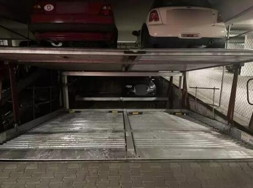 Foto - Duplex-Stellplatz unten – Werner-von-Siemens-Str. Lengfeld