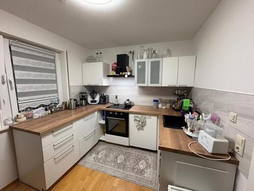 Foto - Helle und geräumige 4-Zimmer-Wohnung mit Balkon in Flörsheim