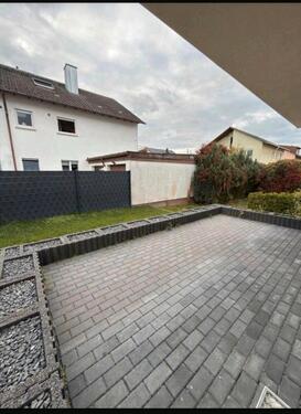 Foto - Geräumige 4 Zimmer Wohnung - 1.200,00&nbsp;EUR Kaltmiete, ca.&nbsp; 100,00&nbsp;m&sup2;