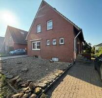 Einfamilienhaus mit 2 Garagen & großem Garten – mit Potenzial zur - Rheine Gellendorf