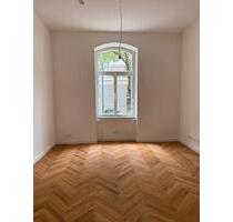 Erstbezug nach Sanierung! Terrassenwohnung im denkmalgeschützten Altbau in Düsseldorf Unterbilk...