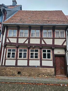 Foto - Sanierungsbedürftiges Fachwerkhaus zu verkaufen