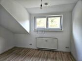 Foto - 3 Zimmer Dachgeschoßwohnung zur Miete in Weingarten (Baden)
