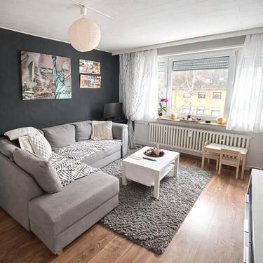Foto - Helle 3-ZKB mit Loggia in ruhiger Lage - ideal für Paare&Familien
