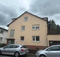 3 Familienhaus mit großem Garten in Pohlheim