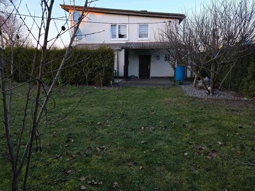 Foto - Haus zuverkaufen - 335.000,00&nbsp;EUR Kaufpreis, ca.&nbsp; 100,00&nbsp;m&sup2;
