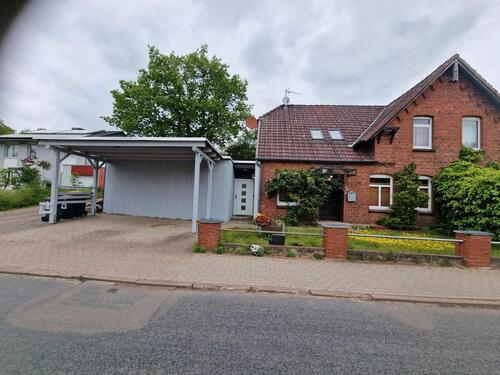 Foto - Doppelhaushälfte im Landhausstil