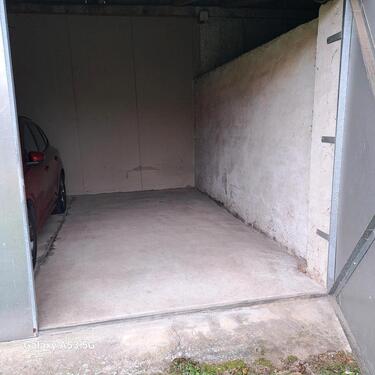 Foto - Garagenstellplatz - 30,00 EUR Miete,