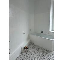 Renovierte 2-Zimmer-Wohnung mit Balkon - Hagen Dahl