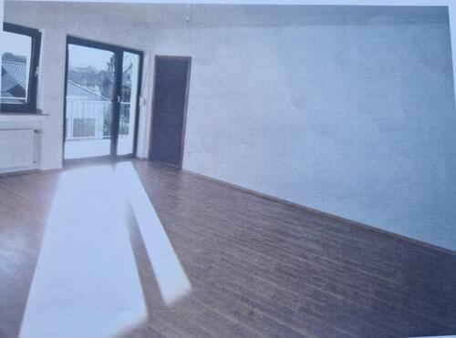 Foto - 3 Zimmer Wohnung mit großen Balkon