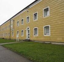 Auf gute Nachbarschaft: Frisch renovierte 3-Zimmer-Wohnung mit eigenem Garten - Mühldorf am Inn