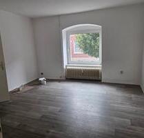 Bahnhofstr. 7 1 Zimmer Wohnung 30qm 300€ kalt - Schöningen