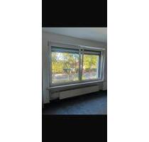 Attraktive 3-Zimmer Wohnung mit Balkon u. Garage - Burgdorf