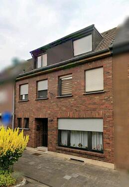 Foto - vielseitiges Haus für Familie oder Mehrgenerationen in Bedburg