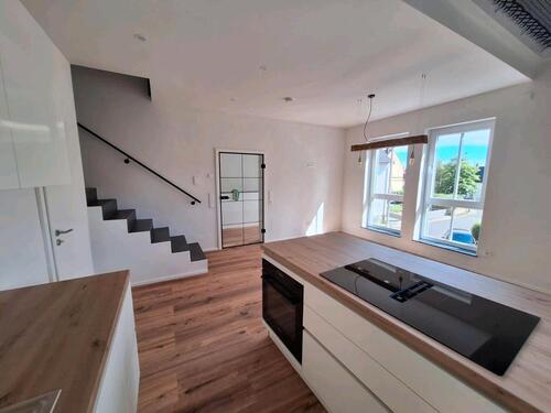 Foto - Moderne Wohnung Mietwohnung 3 Zimmer mit Dachterrasse 125m2