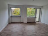 Foto - Renovierte 3-Zimmer-Wohnung mit Balkon und Aufzug zu vermieten!