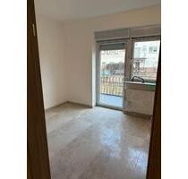 Drei Zimmerwohnung. Frisch komplett renoviert. Zur Vermietung - Zweibrücken