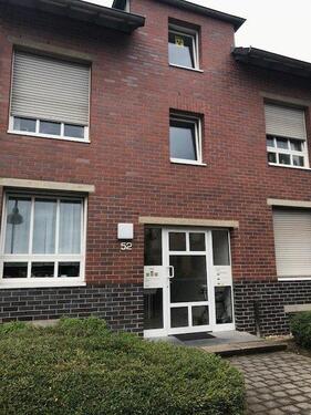 Foto - WBS 80 m2 ! 3 ZKDB mit Balkon - 675,00&nbsp;EUR Kaltmiete, ca.&nbsp; 77,00&nbsp;m&sup2;