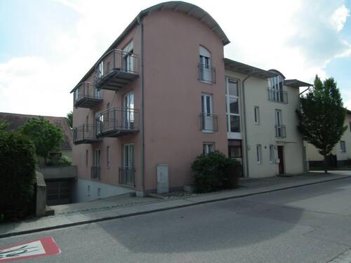 Foto - Gemütliche 1-Zimmer Wohnung mit Einbauküche und Tiefgaragenstellplatz