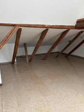 Foto - Etagenwohnung in Kirchheim In Schwaben zur Miete