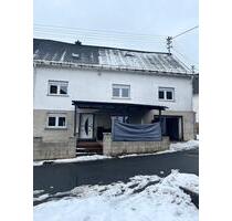 Doppelhaushälfte - 135.000,00&nbsp;EUR Kaufpreis, ca.&nbsp; 137,00&nbsp;m&sup2; in Burbach (PLZ: 57299)