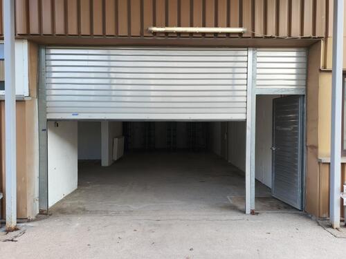 Foto - Lagerfläche ca. 180 m² – Garching-Hochbrück - ebenerdig ROLLTOR