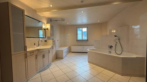 Foto - 4.5 Zimmer Etagenwohnung zur Miete in Villmar