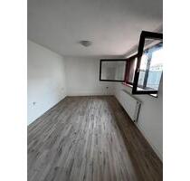 Wohnung in Sandhausen - 1.200,00 EUR Kaltmiete, in Sandhausen (PLZ: 69207)
