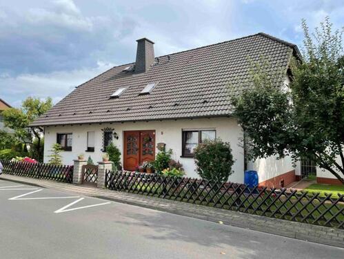 Foto - 7 Zimmer Mehrfamilienhaus, Wohnhaus zum Kaufen in Kassel