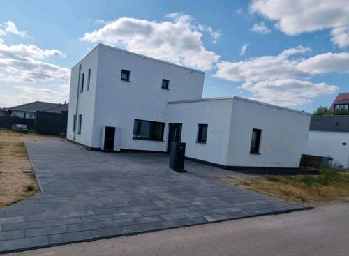 Foto - Einfamilienhaus zu vermieten - 1.999,00&nbsp;EUR Kaltmiete, ca.&nbsp; 160,00&nbsp;m&sup2;