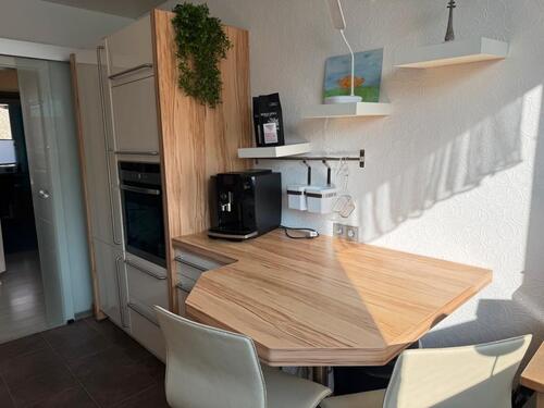 Foto - Geräumige helle 4 Zimmer Wohnung