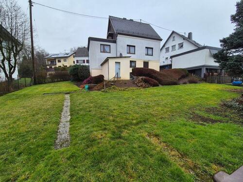 Foto - 6 Zimmer Einfamilienhaus in Neustadt (Wied)