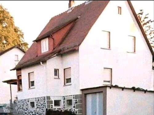 Foto - 9 Zimmer Einfamilienhaus zum Kaufen in Ebsdorfergrund