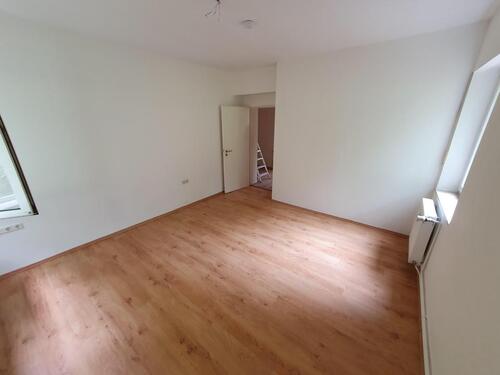 Foto - Barrierearme 3-Zi Whg. mit Garten, Stellplatz, Wallbox