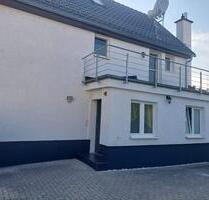 Modernisiertes EFH in Solms-Albshausen -Kernsaniert
