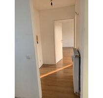Sanierte zwei 2,5 Zimmer Wohnung mit Terrasse - Duisburg Hamborn